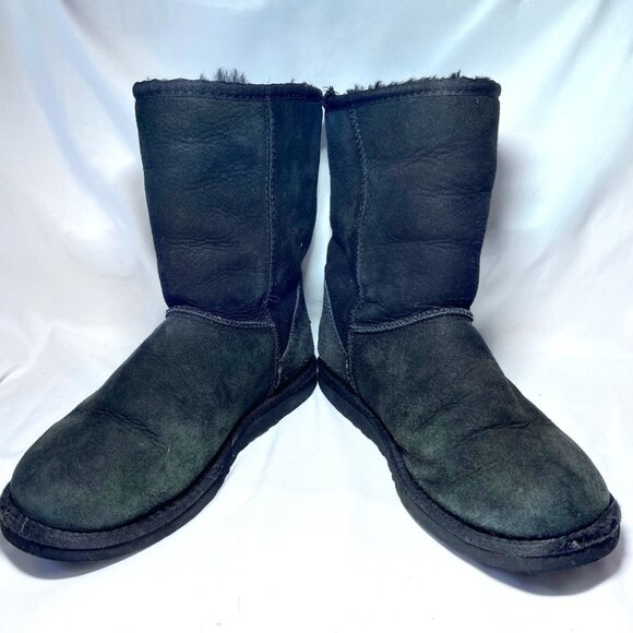 Ugg Classic Short Boot-5826-Black Leather Upper/Sheepskin Lining-Sz 6W-Australia - Picture 7 of 15
